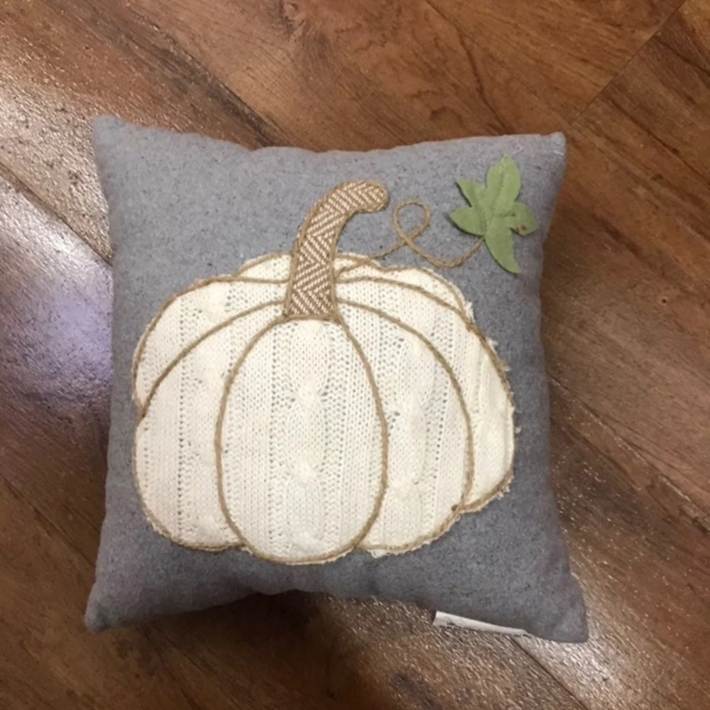 Fall pumpkin pillow